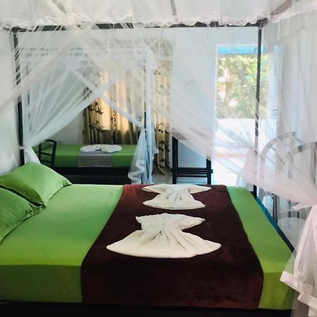 Crescent Resort Гале Екстериор снимка