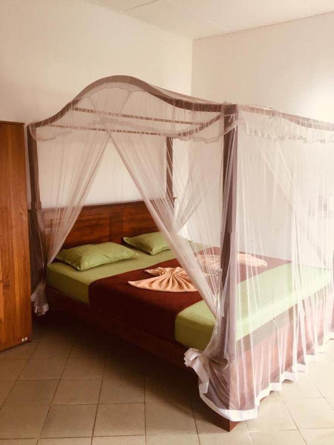 Crescent Resort Гале Екстериор снимка