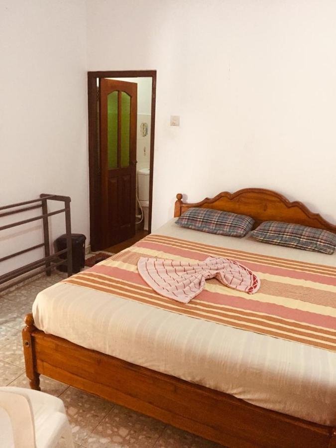 Crescent Resort Гале Екстериор снимка